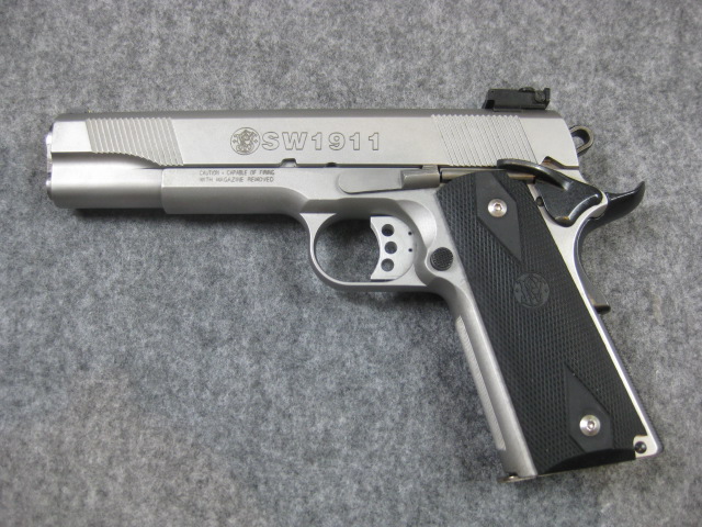 produkt_Smith & Wesson 1911 .45ACP