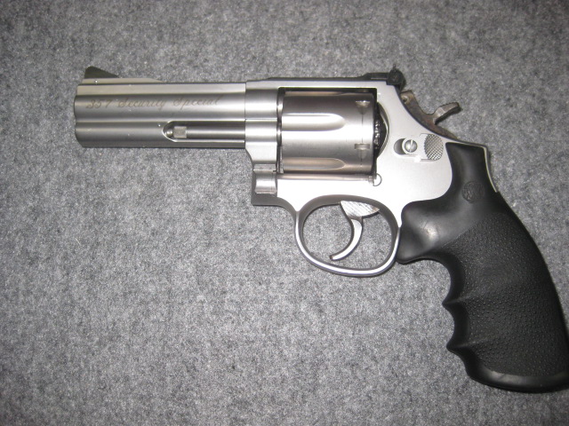 produkt_Smith & Wesson 686-4 Security Spec. .357Mag